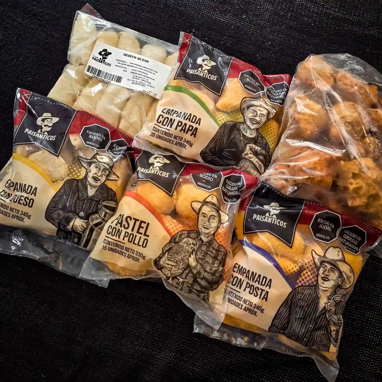 Black Kit - Grupo Paisanticos